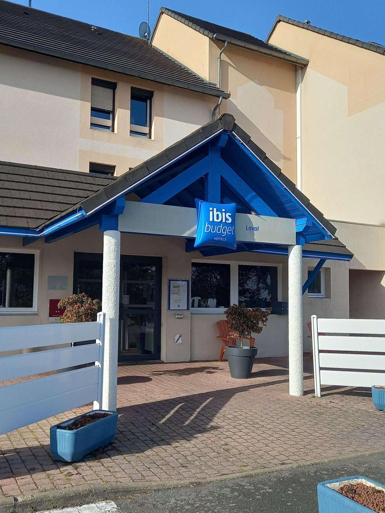 Hotel ibis Budget Laval Bonchamp Les Laval Eksteriør billede